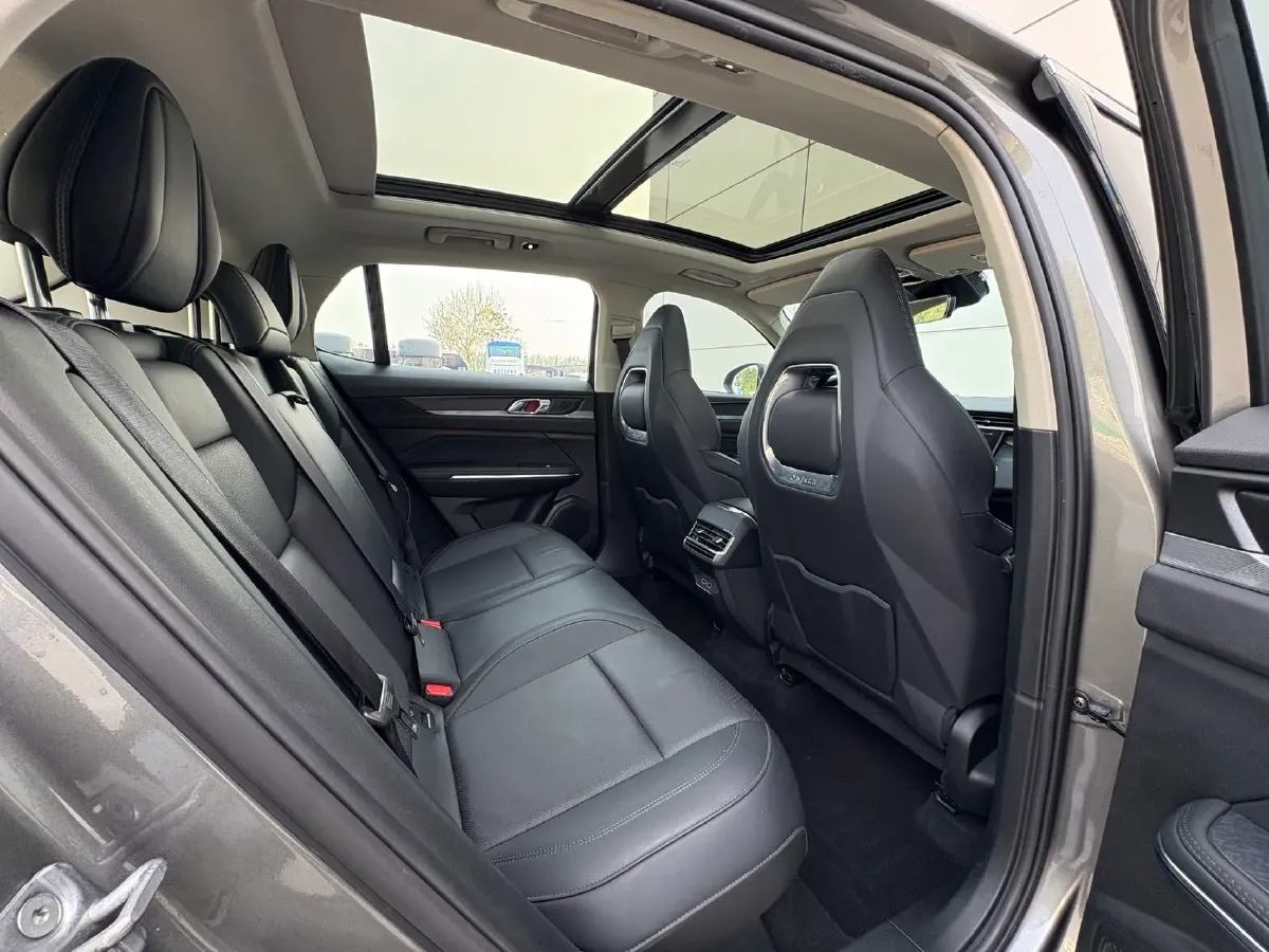 2021 LYNK&CO 01 2.0T 218HP L4 8AT,autocango,china used car exporter,china ev exporter,chinese used car exporter,chinese used ev exporter