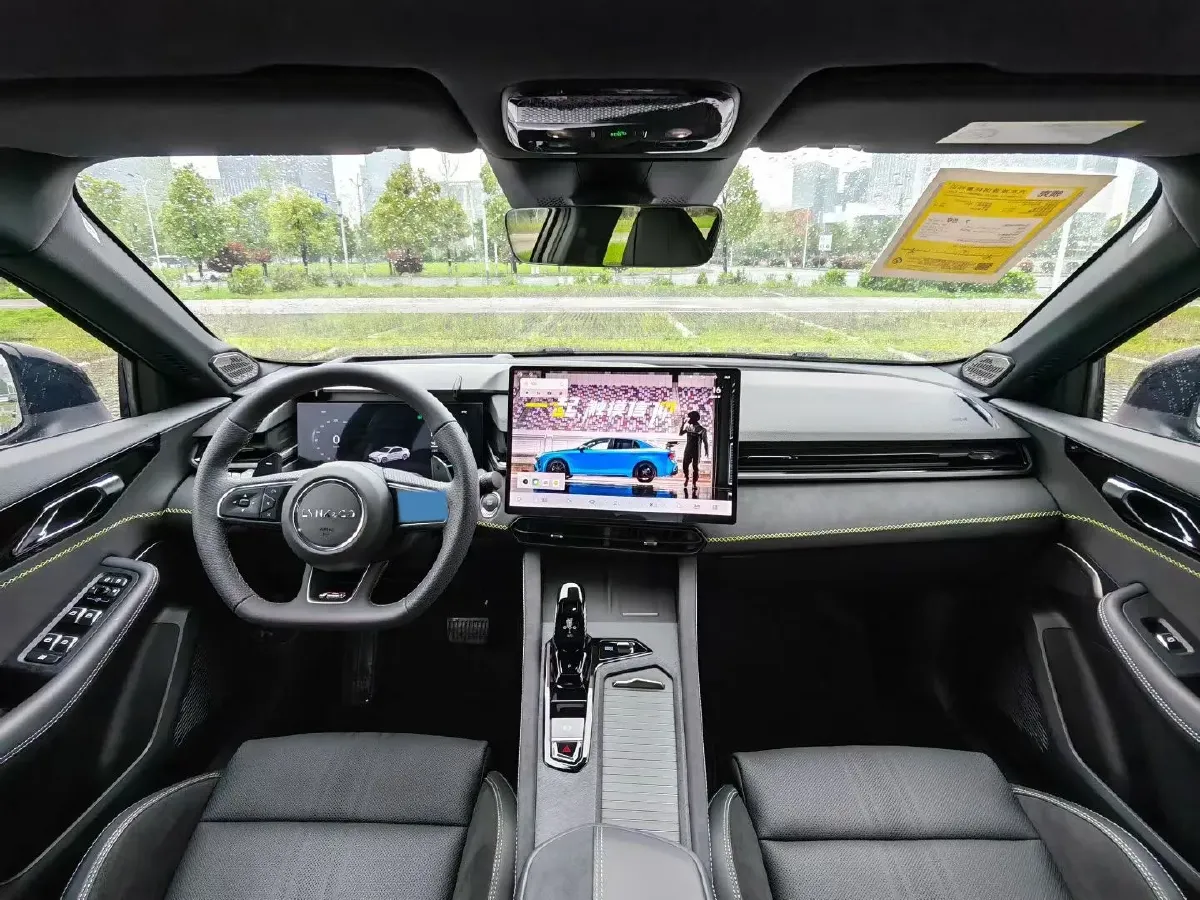 2026 LYNK&CO 03 2.0T 272HP L4 8AT,autocango,china used car exporter,china ev exporter,chinese used car exporter,chinese used ev exporter