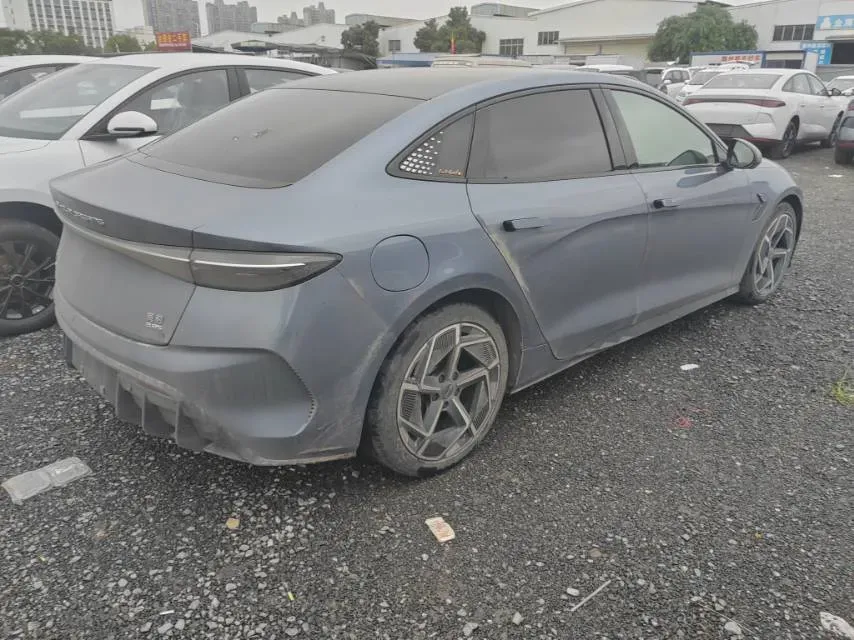 2022 AITO AITO M5 Range Extended 125HP REEV 40KWH,autocango,china used car exporter,china ev exporter,chinese used car exporter,chinese used ev exporter