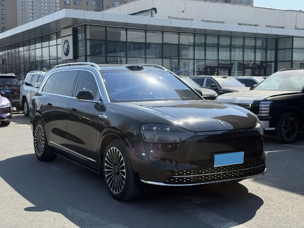 2024 AITO AITO M9 1.5T 152HP L4 REEV 42KWH,autocango,china used car exporter,china ev exporter,chinese used car exporter,chinese used ev exporter