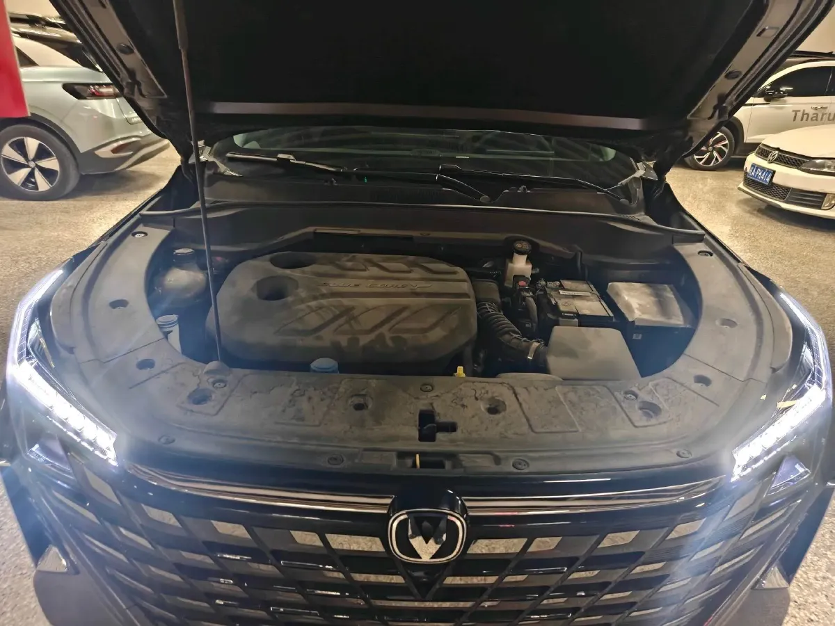 2025 ChangAn UNI-Z 1.5T 188HP L4 7DCT,autocango,china used car exporter,china ev exporter,chinese used car exporter,chinese used ev exporter