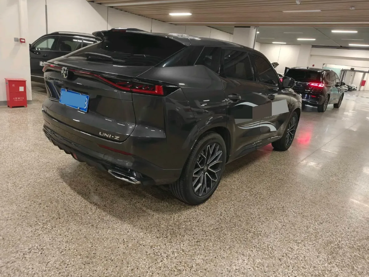 2025 ChangAn UNI-Z 1.5T 188HP L4 7DCT,autocango,china used car exporter,china ev exporter,chinese used car exporter,chinese used ev exporter