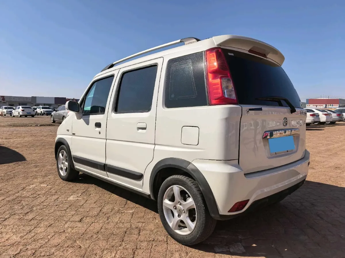 2020 BAIC ChangHe Wagon R X5 1.4L 97HP L4 5MT,autocango,china used car exporter,china ev exporter,chinese used car exporter,chinese used ev exporter