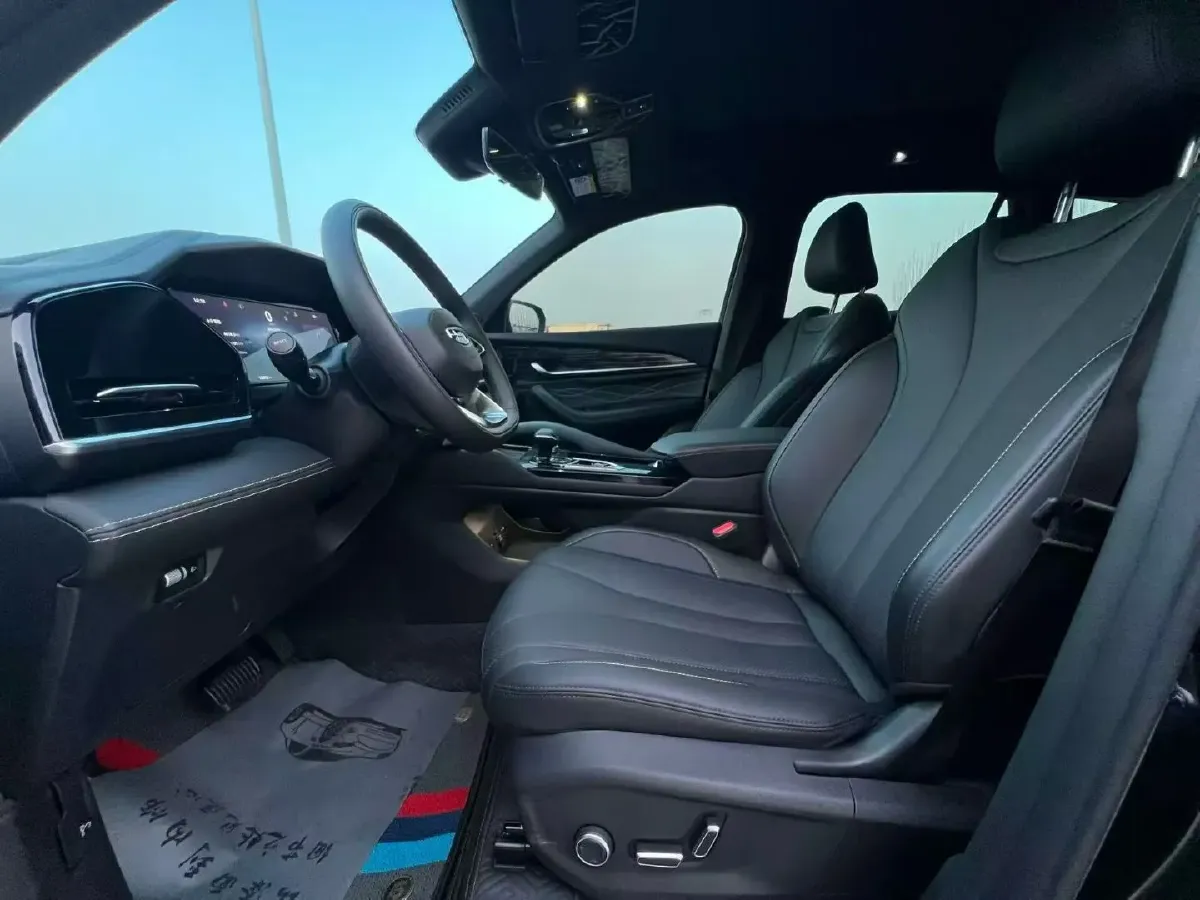 2024 Geely Monjaro 2.0T 218HP L4 7DCT,autocango,china used car exporter,china ev exporter,chinese used car exporter,chinese used ev exporter