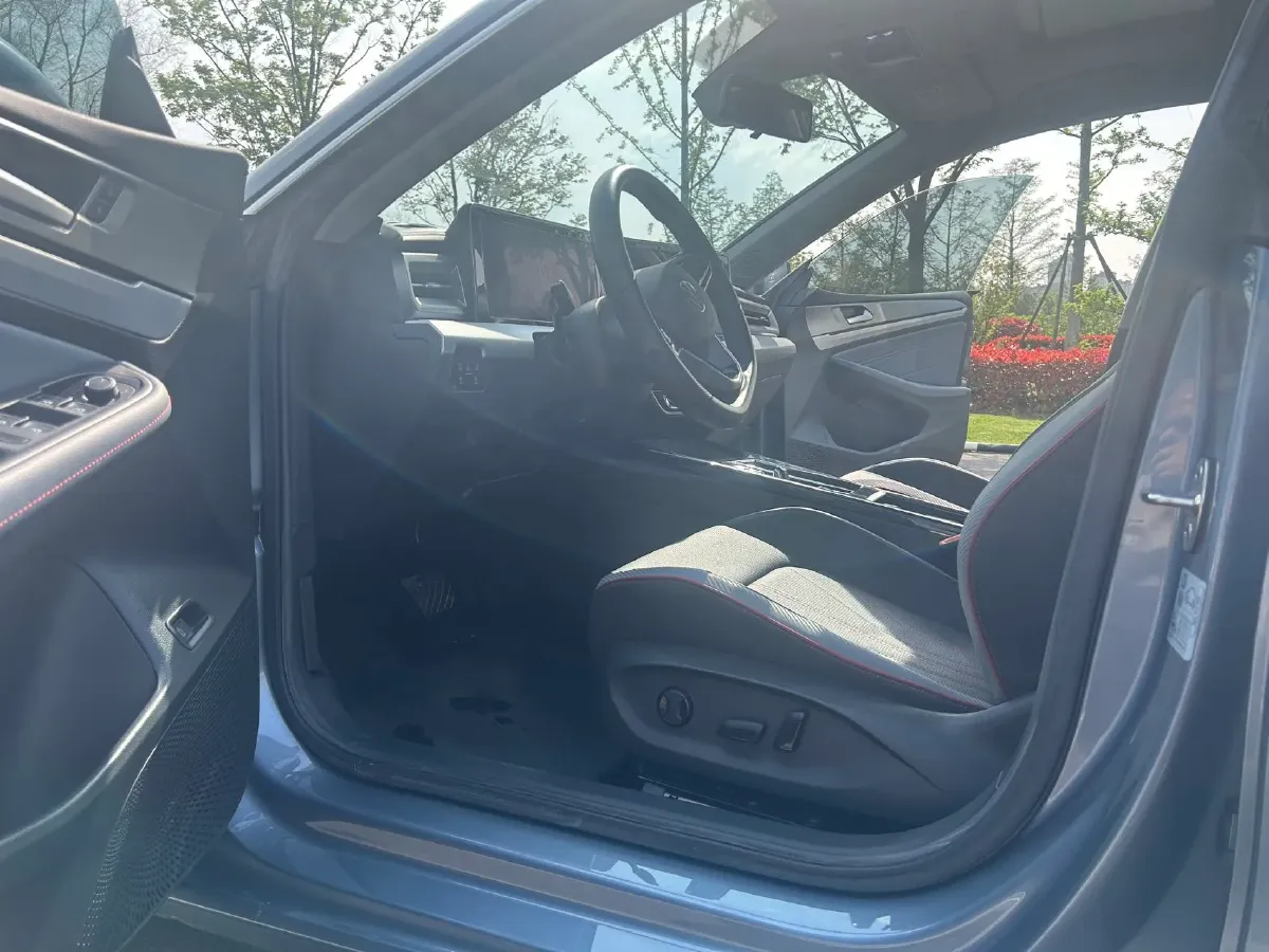 2022 Exceed TXL 2.0T 261HP L4 7DCT,autocango,china used car exporter,china ev exporter,chinese used car exporter,chinese used ev exporter