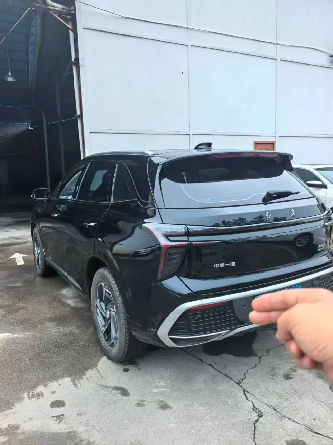 2024 HongQi HS3 1.5T 169HP L4 7DCT,autocango,china used car exporter,china ev exporter,chinese used car exporter,chinese used ev exporter