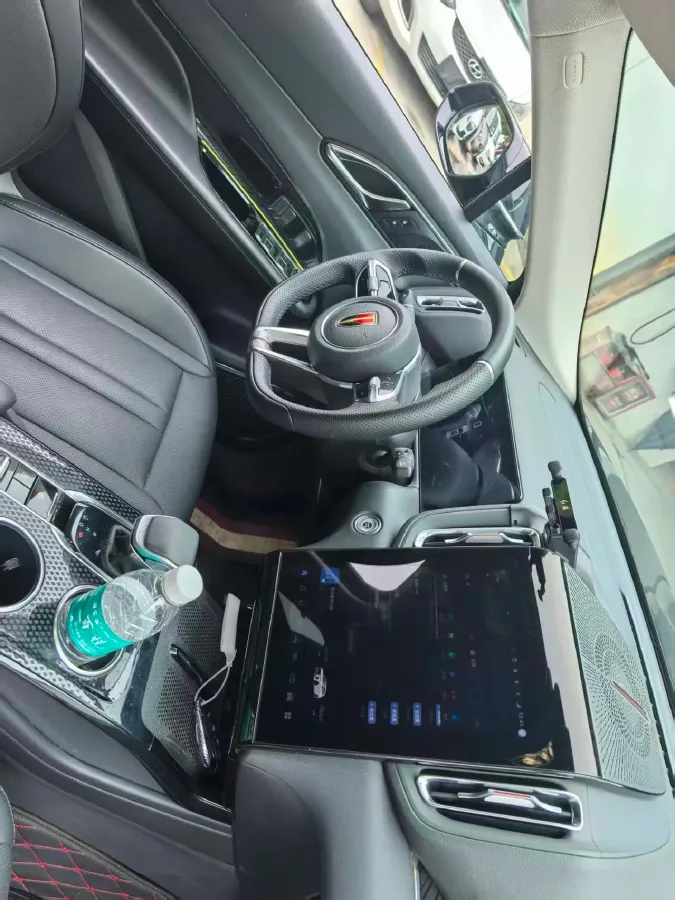 2024 HongQi HS3 1.5T 169HP L4 7DCT,autocango,china used car exporter,china ev exporter,chinese used car exporter,chinese used ev exporter