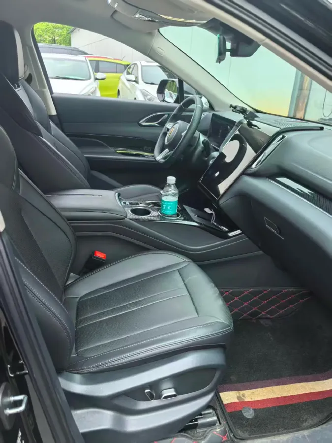 2024 HongQi HS3 1.5T 169HP L4 7DCT,autocango,china used car exporter,china ev exporter,chinese used car exporter,chinese used ev exporter