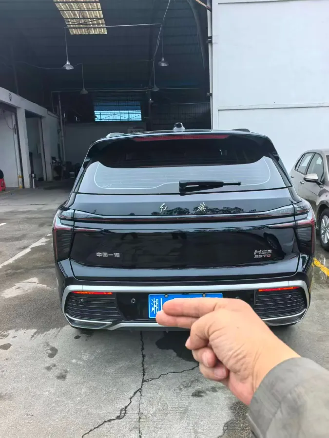 2024 HongQi HS3 1.5T 169HP L4 7DCT,autocango,china used car exporter,china ev exporter,chinese used car exporter,chinese used ev exporter