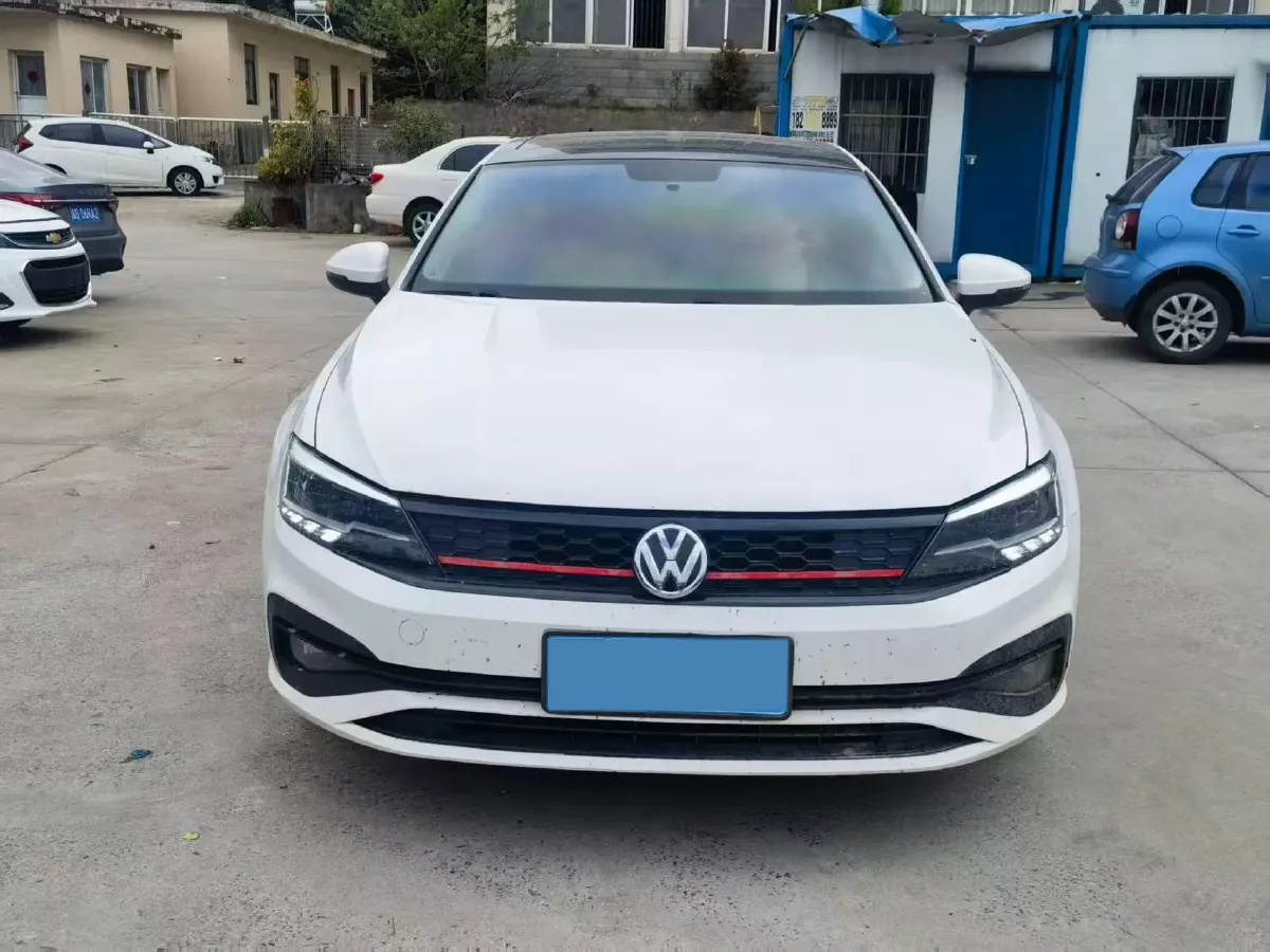 2019 Volkswagen T-Cross 1.4T 150HP L4 7DCT,autocango,china used car exporter,china ev exporter,chinese used car exporter,chinese used ev exporter