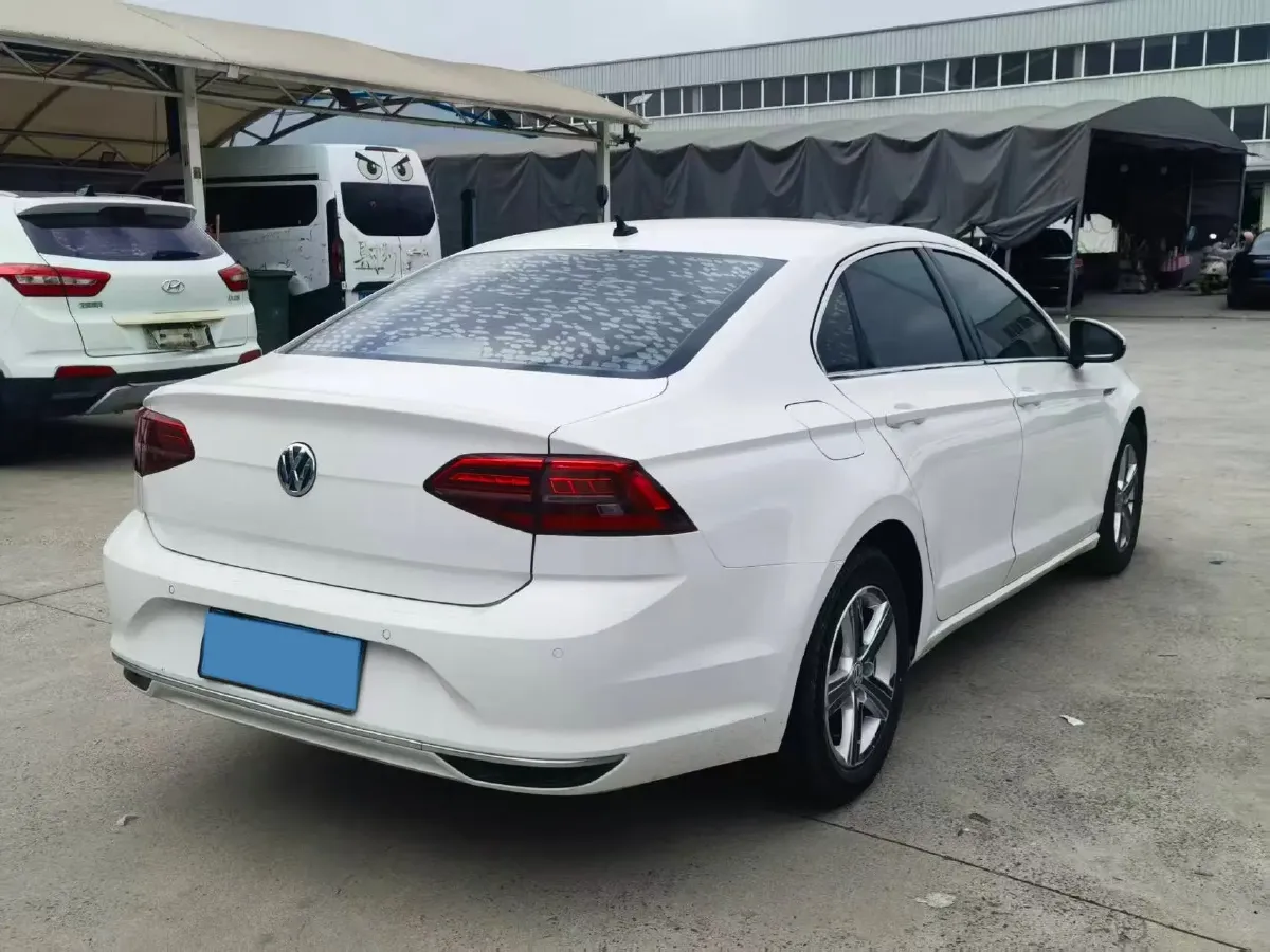 2019 Volkswagen T-Cross 1.4T 150HP L4 7DCT,autocango,china used car exporter,china ev exporter,chinese used car exporter,chinese used ev exporter