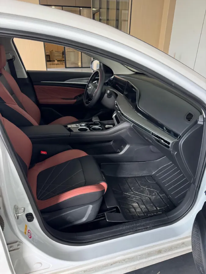 2024 ChangAn Eado 1.4T 160HP L4 7DCT,autocango,china used car exporter,china ev exporter,chinese used car exporter,chinese used ev exporter