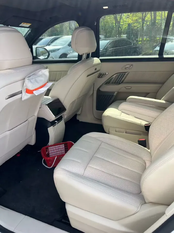 2025 ONVO L90 BEV,autocango,china used car exporter,china ev exporter,chinese used car exporter,chinese used ev exporter