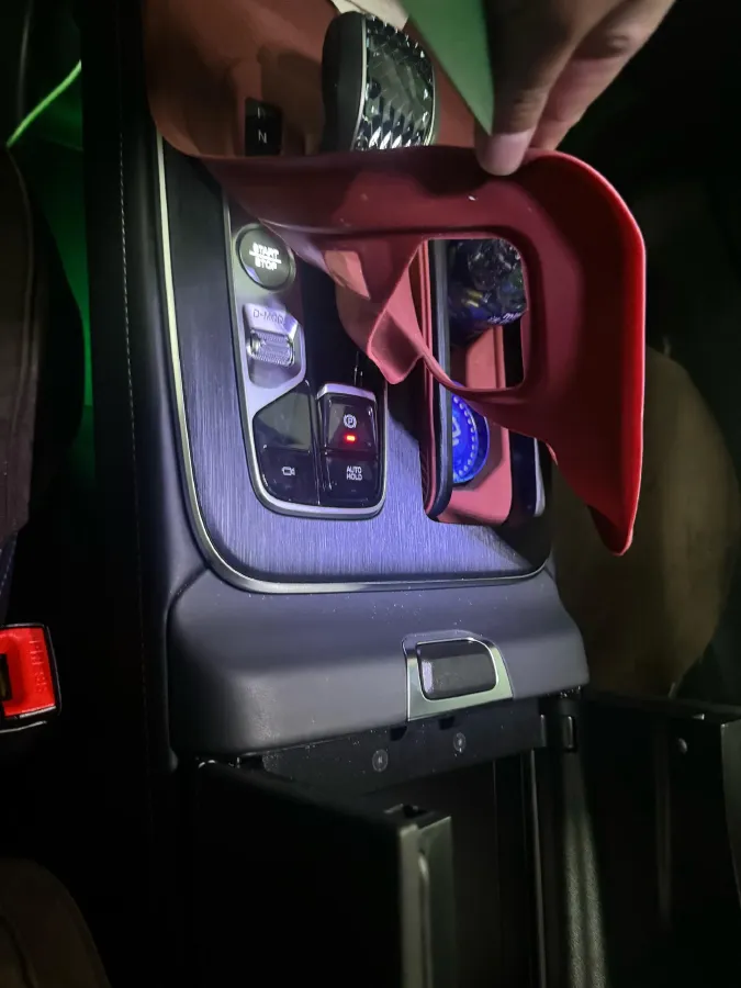 2025 GAC Trumpchi GS8 2.0T 252HP L4 8AT,autocango,china used car exporter,china ev exporter,chinese used car exporter,chinese used ev exporter