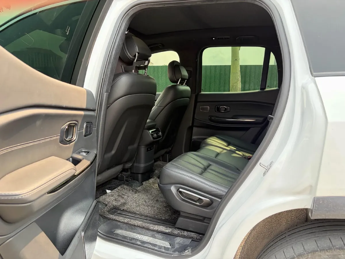 2020 NIO ES8 BEV 84KWH,autocango,china used car exporter,china ev exporter,chinese used car exporter,chinese used ev exporter