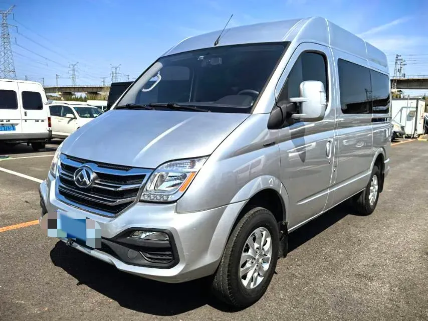 2021 MAXUS XinTu V80 2.0T 139HP L4 6MT,autocango,china used car exporter,china ev exporter,chinese used car exporter,chinese used ev exporter