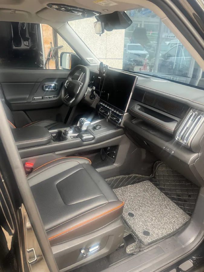 2025 Jetour Traveller 2.0T 254HP L4 7DCT,autocango,china used car exporter,china ev exporter,chinese used car exporter,chinese used ev exporter