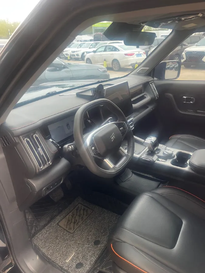 2025 Jetour Traveller 2.0T 254HP L4 7DCT,autocango,china used car exporter,china ev exporter,chinese used car exporter,chinese used ev exporter