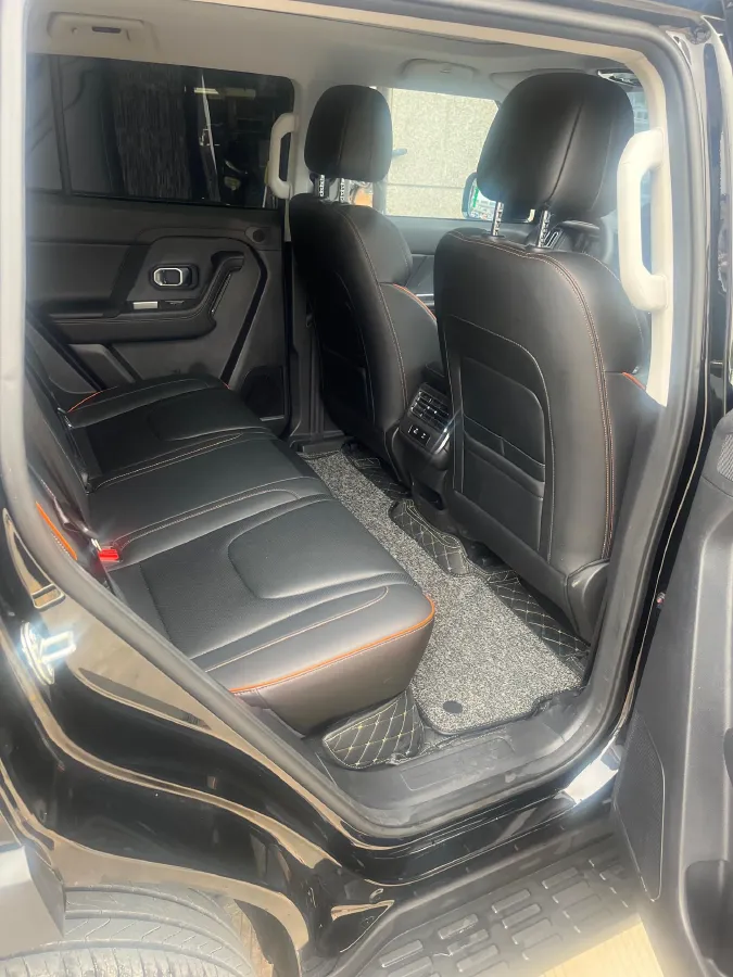 2025 Jetour Traveller 2.0T 254HP L4 7DCT,autocango,china used car exporter,china ev exporter,chinese used car exporter,chinese used ev exporter