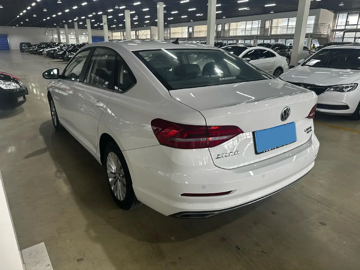 2018 Skoda Karoq 1.4T 150HP L4 7DCT,autocango,china used car exporter,china ev exporter,chinese used car exporter,chinese used ev exporter