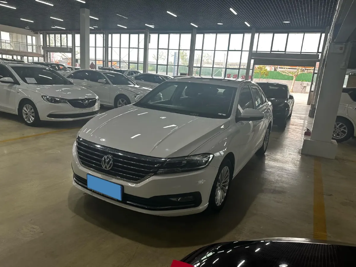 2018 Skoda Karoq 1.4T 150HP L4 7DCT,autocango,china used car exporter,china ev exporter,chinese used car exporter,chinese used ev exporter