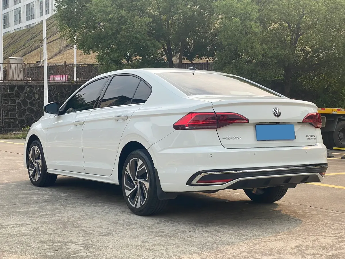 2023 Volkswagen Bora 1.2T 116HP L4 7DCT,autocango,china used car exporter,china ev exporter,chinese used car exporter,chinese used ev exporter