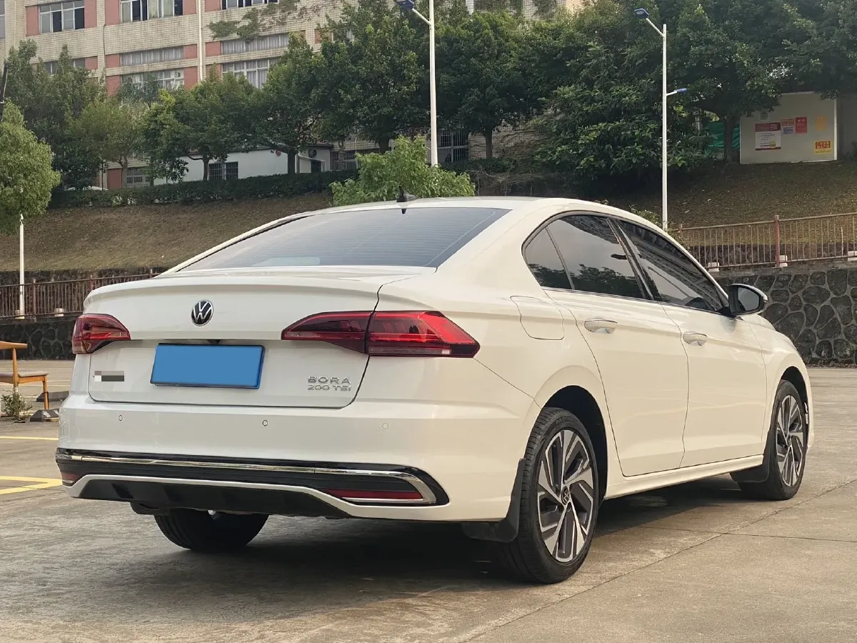 2023 Volkswagen Bora 1.2T 116HP L4 7DCT,autocango,china used car exporter,china ev exporter,chinese used car exporter,chinese used ev exporter