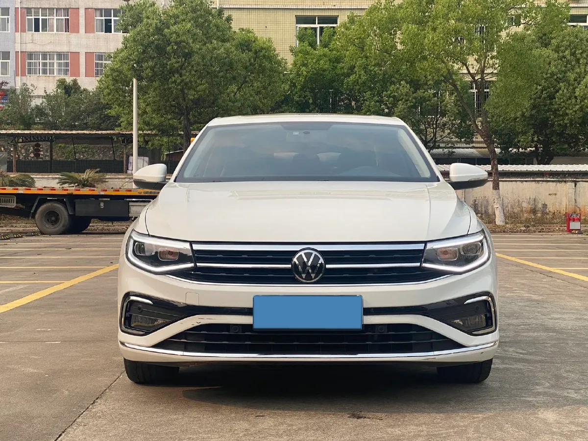 2023 Volkswagen Bora 1.2T 116HP L4 7DCT,autocango,china used car exporter,china ev exporter,chinese used car exporter,chinese used ev exporter