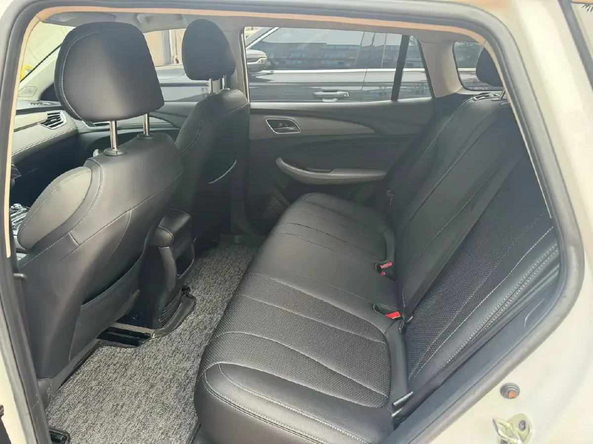 2021 Roewe RX5 1.5T 181HP L4 7DCT,autocango,china used car exporter,china ev exporter,chinese used car exporter,chinese used ev exporter