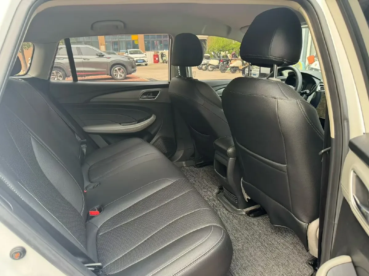 2021 Roewe RX5 1.5T 181HP L4 7DCT,autocango,china used car exporter,china ev exporter,chinese used car exporter,chinese used ev exporter