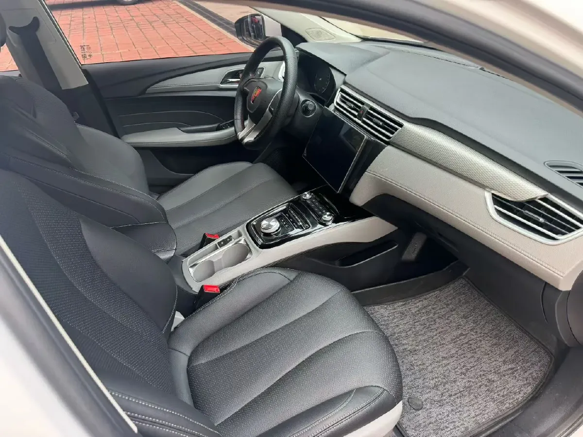 2021 Roewe RX5 1.5T 181HP L4 7DCT,autocango,china used car exporter,china ev exporter,chinese used car exporter,chinese used ev exporter