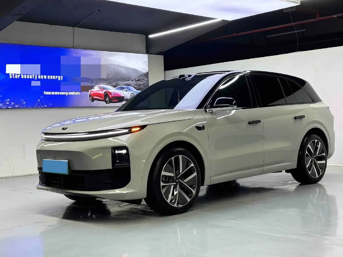2024 Li L6 Range Extended 154HP L4 REEV 36.8KWH,autocango,china used car exporter,china ev exporter,chinese used car exporter,chinese used ev exporter