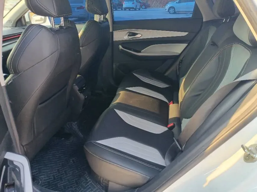 2024 Geely Binray 1.5T 181HP L4 7DCT,autocango,china used car exporter,china ev exporter,chinese used car exporter,chinese used ev exporter