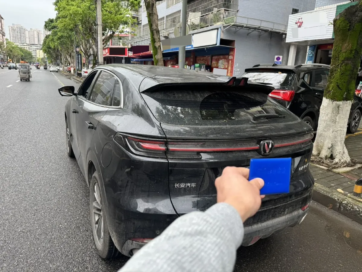 2024 ChangAn UNI-K 2.0T 233HP L4 8AT,autocango,china used car exporter,china ev exporter,chinese used car exporter,chinese used ev exporter