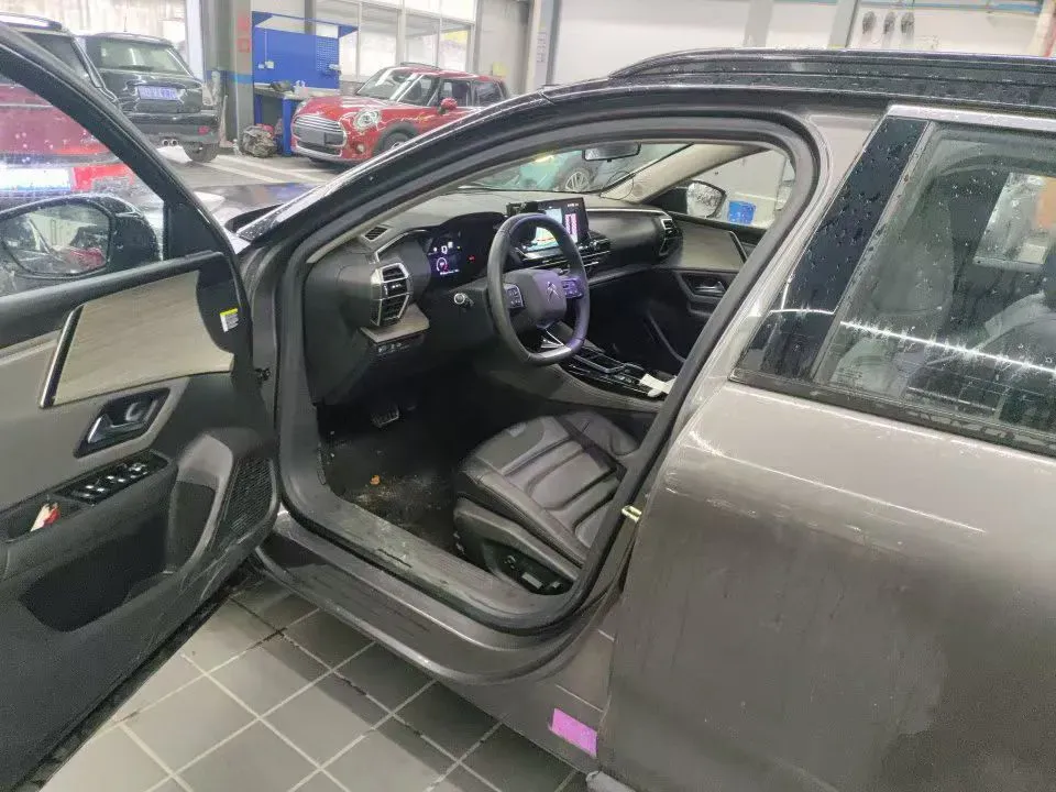 2022 Citroen C5 X 1.6T 175HP L4 8AT,autocango,china used car exporter,china ev exporter,chinese used car exporter,chinese used ev exporter