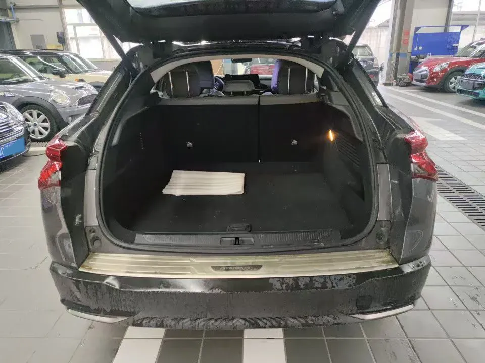 2022 Citroen C5 X 1.6T 175HP L4 8AT,autocango,china used car exporter,china ev exporter,chinese used car exporter,chinese used ev exporter