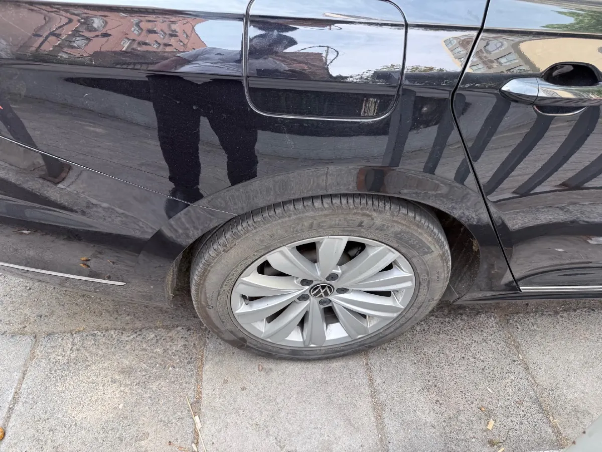 2020 Volkswagen Passat 2.0T 186HP L4 7DCT,autocango,china used car exporter,china ev exporter,chinese used car exporter,chinese used ev exporter