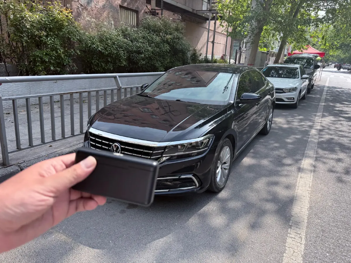 2020 Volkswagen Passat 2.0T 186HP L4 7DCT,autocango,china used car exporter,china ev exporter,chinese used car exporter,chinese used ev exporter