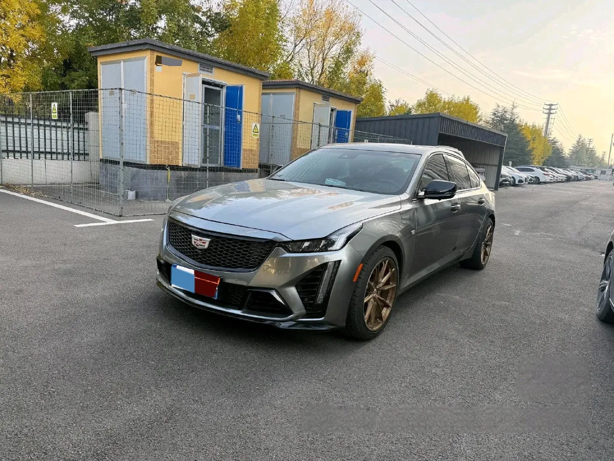 2022 Cadillac CT5 2.0T 237HP L4 10AT,autocango,china used car exporter,china ev exporter,chinese used car exporter,chinese used ev exporter