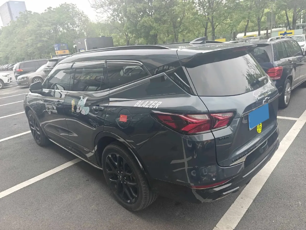 2020 Chevrolet Blazer 2.0T 237HP L4 9AT,autocango,china used car exporter,china ev exporter,chinese used car exporter,chinese used ev exporter