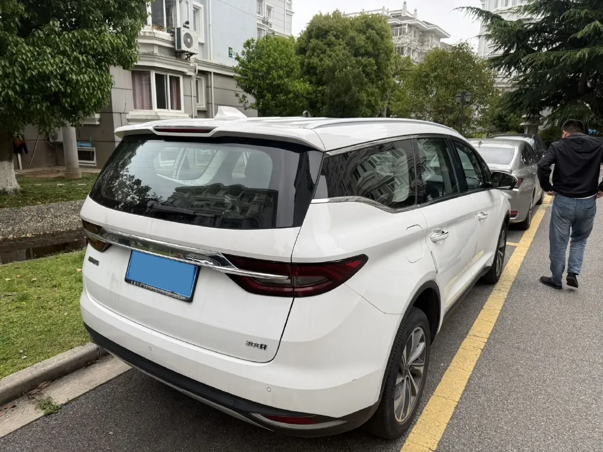 2019 Geely JiaJi 1.5T 177HP L3 7DCT,autocango,china used car exporter,china ev exporter,chinese used car exporter,chinese used ev exporter