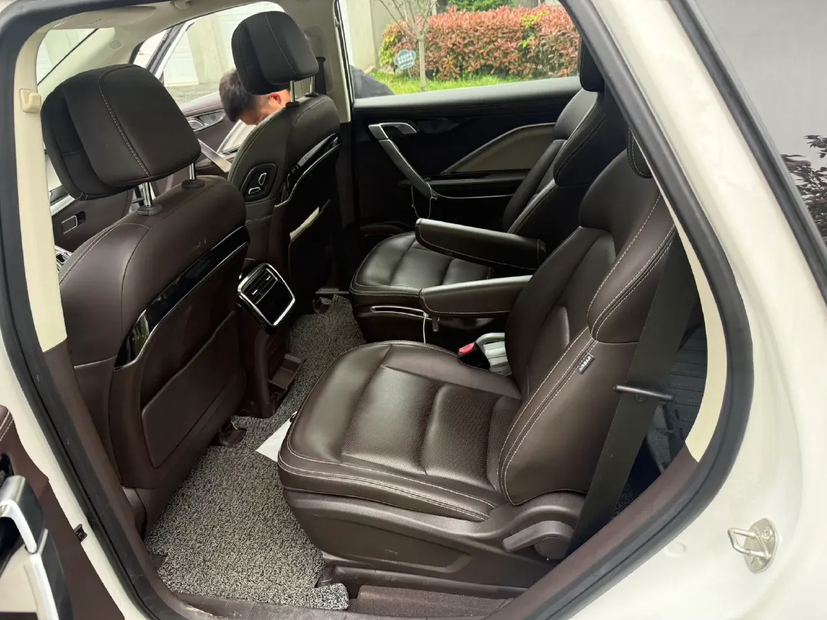 2019 Geely JiaJi 1.5T 177HP L3 7DCT,autocango,china used car exporter,china ev exporter,chinese used car exporter,chinese used ev exporter