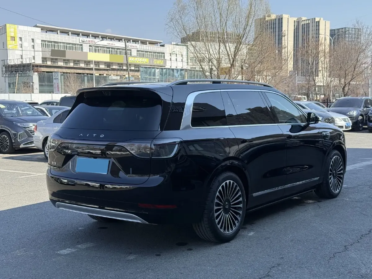 2025 AITO AITO M9 REEV 160HP REEV 52KWH,autocango,china used car exporter,china ev exporter,chinese used car exporter,chinese used ev exporter