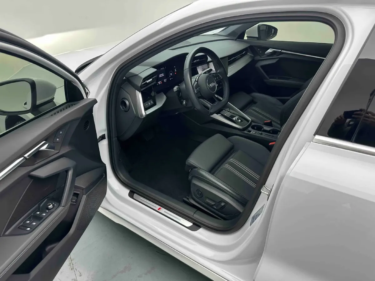 2022 Audi A3 1.4T 150HP L4 7DCT,autocango,china used car exporter,china ev exporter,chinese used car exporter,chinese used ev exporter