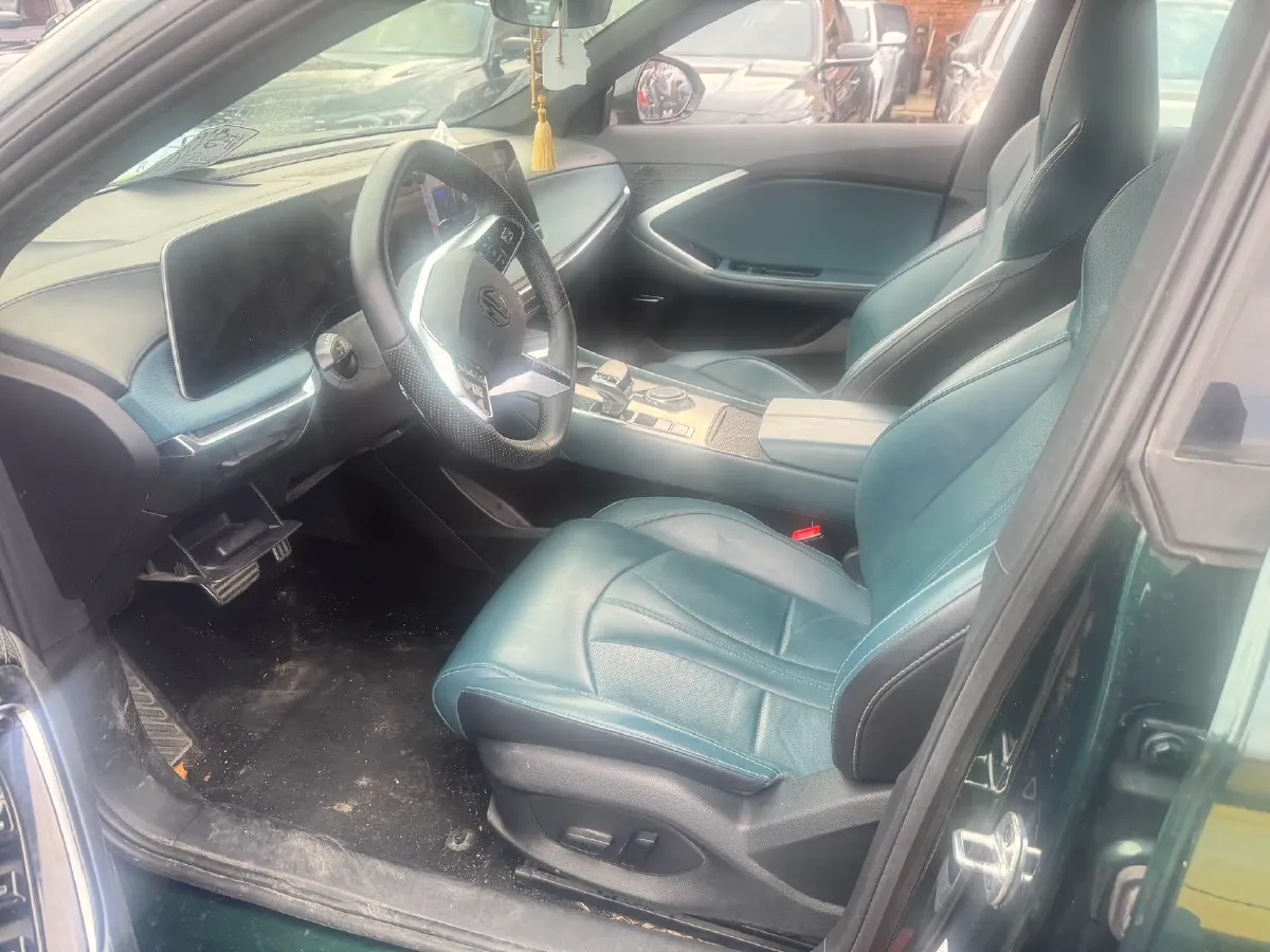 2023 MG 7 1.5T 188HP L4 7DCT,autocango,china used car exporter,china ev exporter,chinese used car exporter,chinese used ev exporter