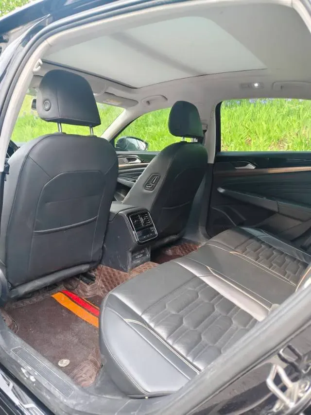 2019 Skoda Kodiak 2.0T 186HP L4 7DCT,autocango,china used car exporter,china ev exporter,chinese used car exporter,chinese used ev exporter