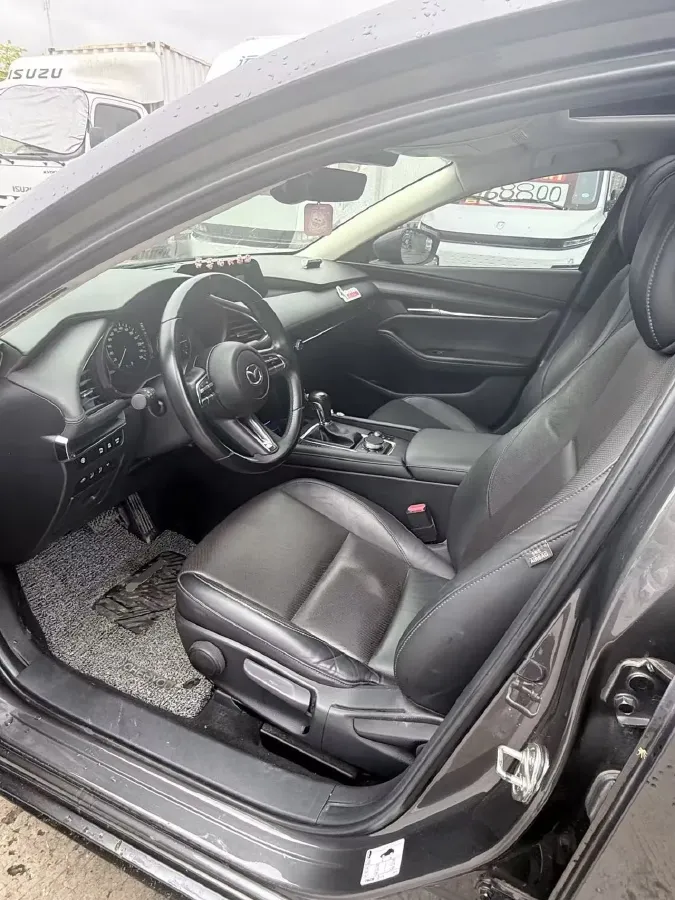 2021 Mazda 3 Axela 2.0L 158HP L4 6AT,autocango,china used car exporter,china ev exporter,chinese used car exporter,chinese used ev exporter