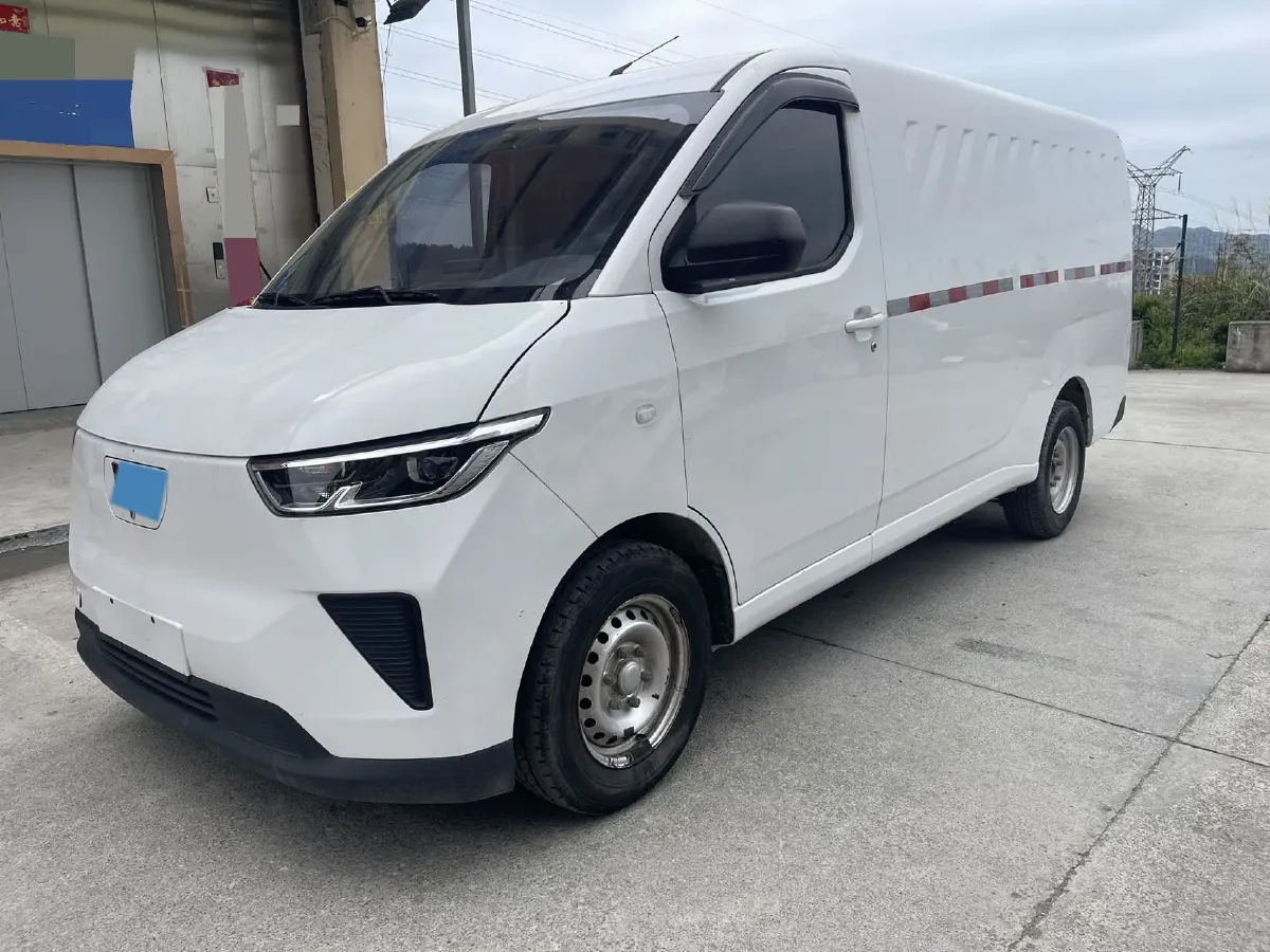 2024 WuLing YangGuang BEV 41.9KWH,autocango,china used car exporter,china ev exporter,chinese used car exporter,chinese used ev exporter