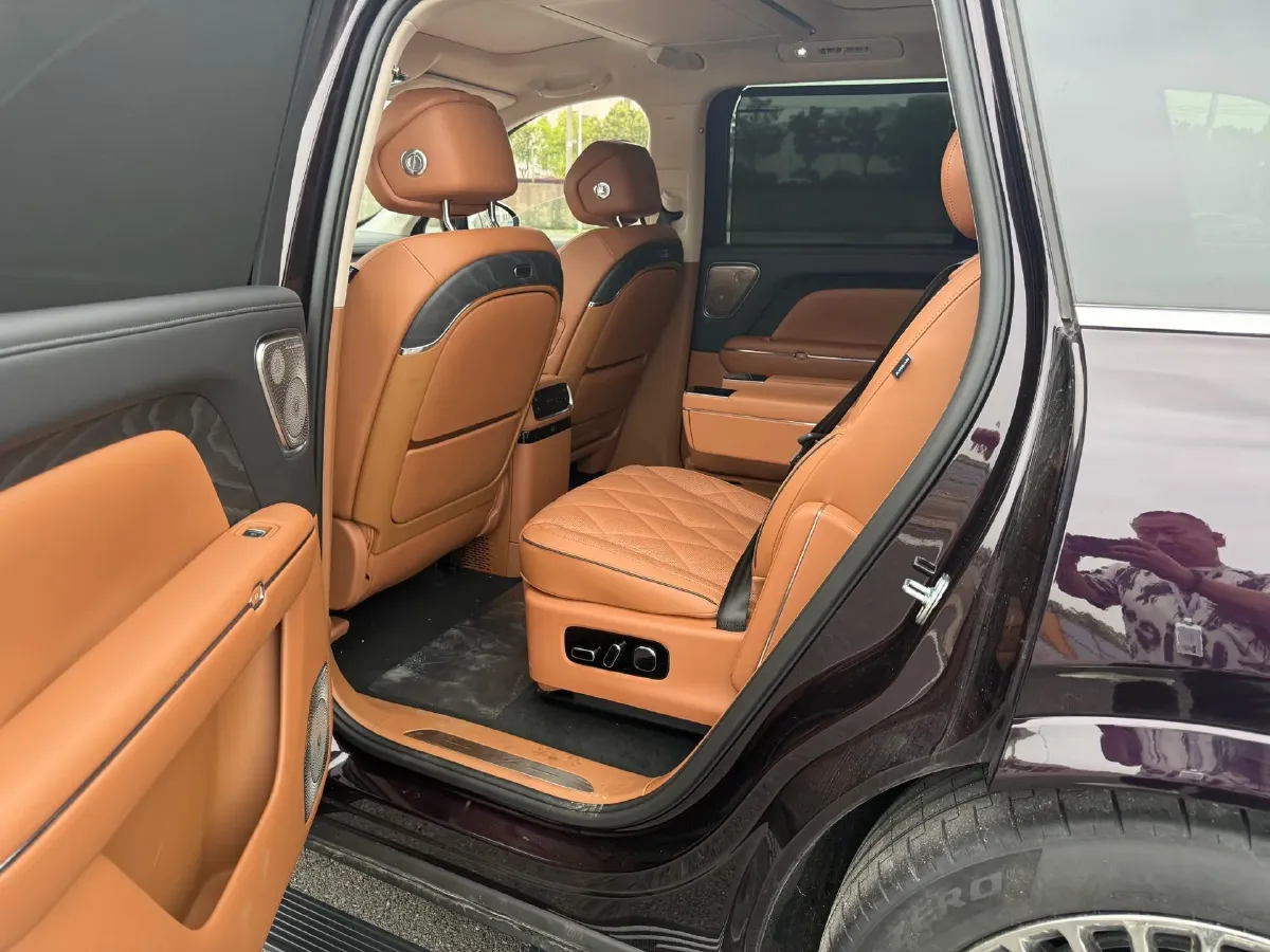 2026 Voyah 9L 1.5T 150HP L4 PHEV,autocango,china used car exporter,china ev exporter,chinese used car exporter,chinese used ev exporter