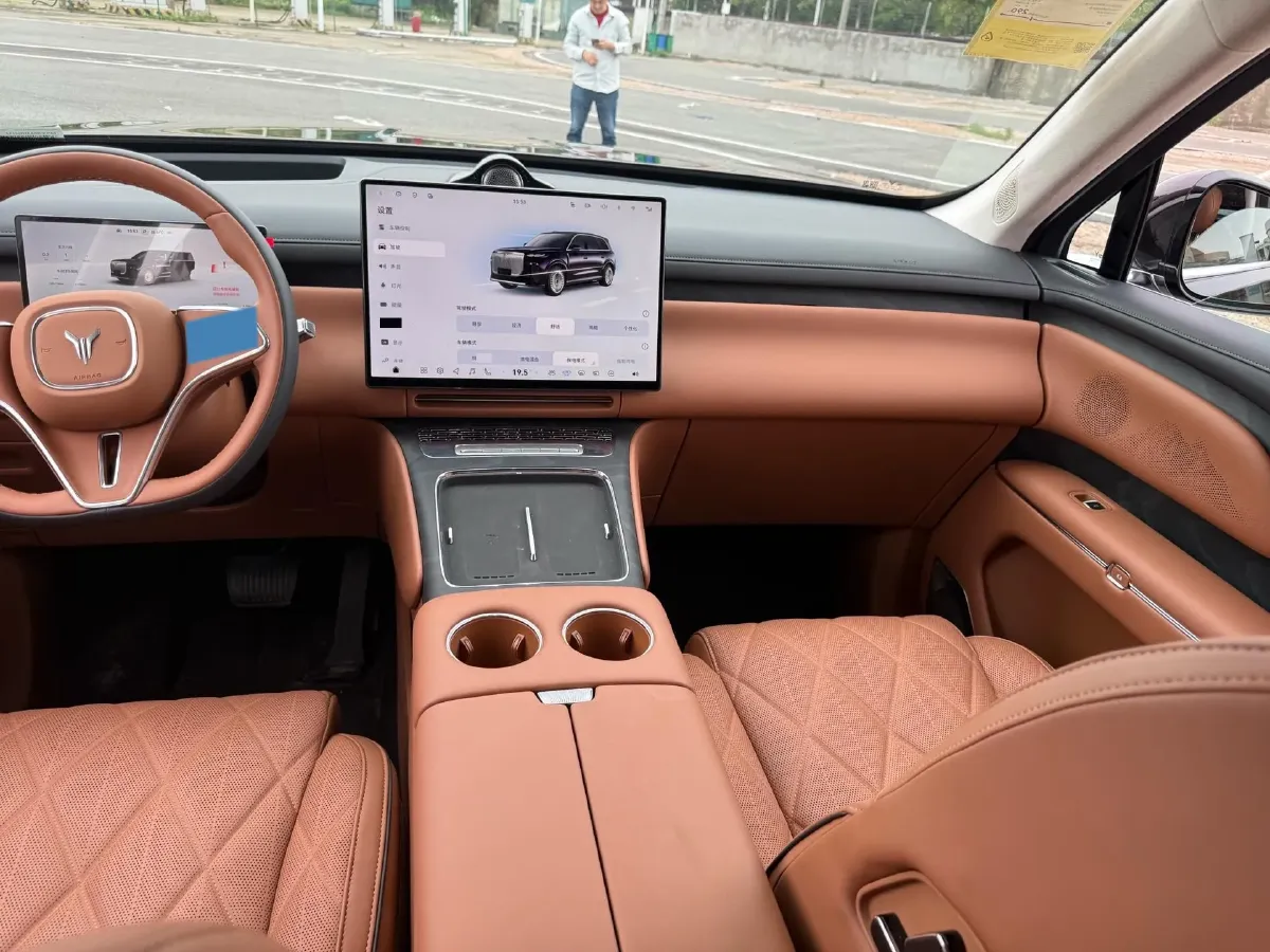 2026 Voyah 9L 1.5T 150HP L4 PHEV,autocango,china used car exporter,china ev exporter,chinese used car exporter,chinese used ev exporter